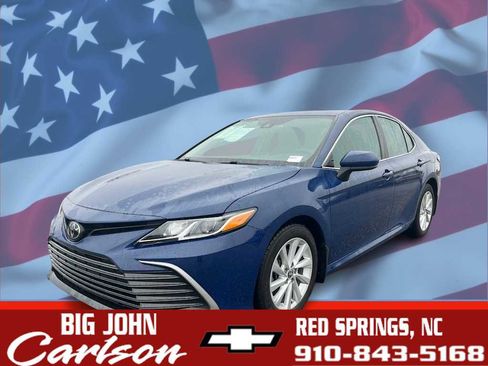Used 2023 Toyota Camry LE image 1