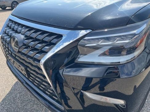 Used 2020 Lexus GX 460 Premium w/ Premium Package AWD/4WD image 13