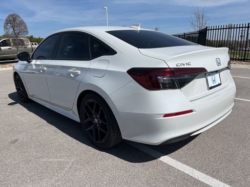 Certified 2025 Honda Civic Sport image 6