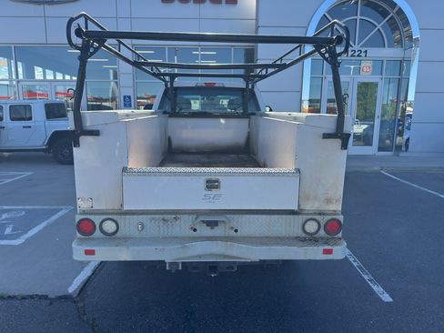 Used 2019 Ford F250 XL w/ XL Value Package AWD/4WD image 4