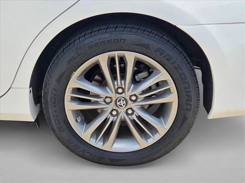 Used 2017 Toyota Camry SE FWD image 22