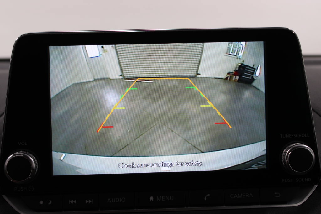 Used 2025 Nissan Sentra SV FWD image 46