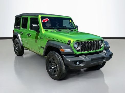 Used 2025 Jeep Wrangler Unlimited Sport AWD/4WD image 3