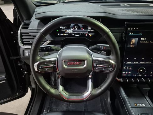 Certified 2024 GMC Acadia Elevation image 12