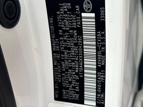Certified 2025 Toyota Camry SE w/ Convenience Package FWD image 30