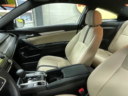 Used 2019 Honda Civic LX image 12