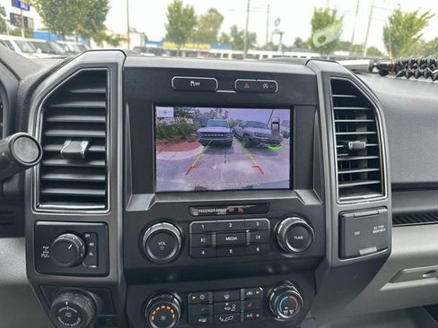 Certified 2020 Ford F150 XLT w/ Equipment Group 302A Luxury AWD/4WD image 18