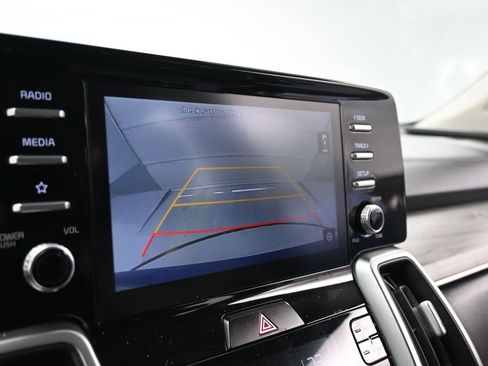 Used 2021 Kia Sorento EX image 15