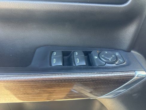 Used 2020 Chevrolet Silverado 1500 LT w/ All-Star Edition image 20