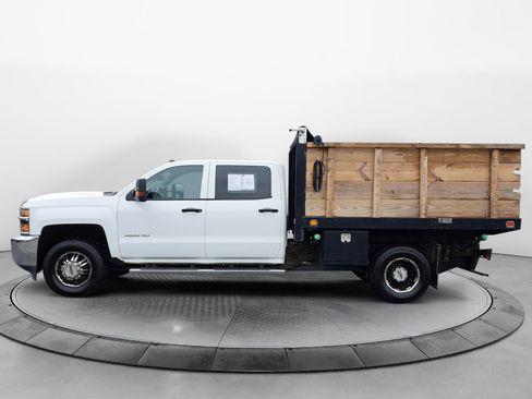 Used 2017 Chevrolet Silverado 3500 W/T w/ WT Convenience Package image 4