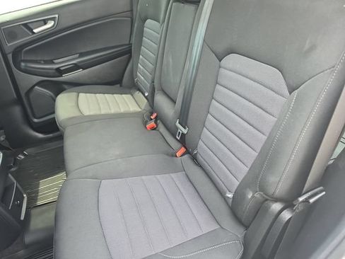 Used 2024 Ford Edge SE w/ Black Appearance Package AWD/4WD image 15