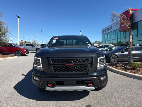Certified 2021 Nissan Titan PRO-4X w/ Pro-4x Convenience Package image 2