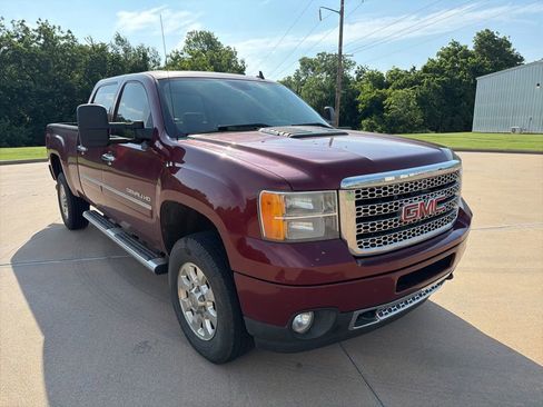 Used 2014 GMC Sierra 2500 Denali AWD/4WD image 6