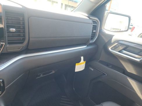 New 2026 Chevrolet Silverado 1500 LTZ w/ Z71 Off-Road Package AWD/4WD image 33