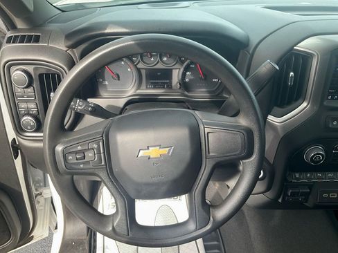 Used 2024 Chevrolet Silverado 2500 Custom w/ Custom Value Package image 20