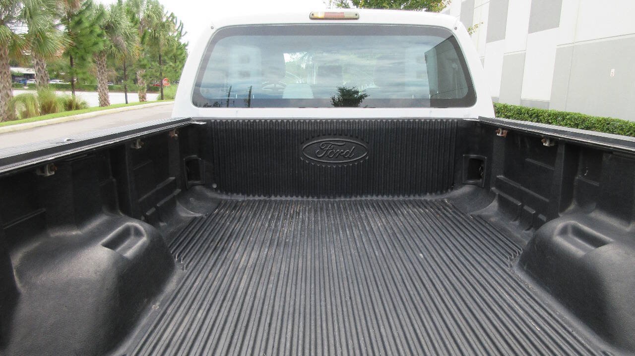Used 2016 Ford F250 XL w/ XL Appearance Package AWD/4WD image 18