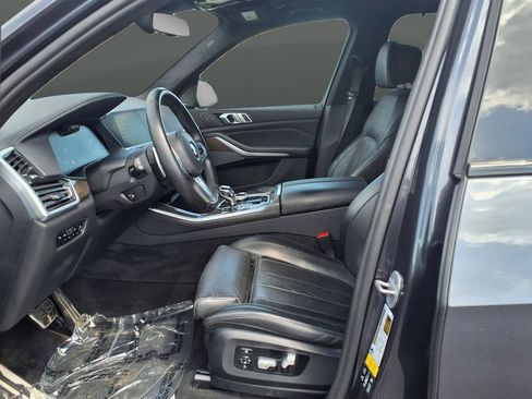 Used 2021 BMW X5 M50i w/ Executive Package AWD/4WD image 42