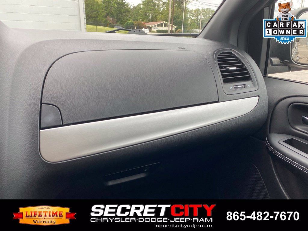 Used 2016 Dodge Grand Caravan SXT FWD image 15