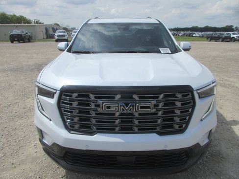 New 2027 GMC Acadia Denali Ultimate AWD/4WD image 10