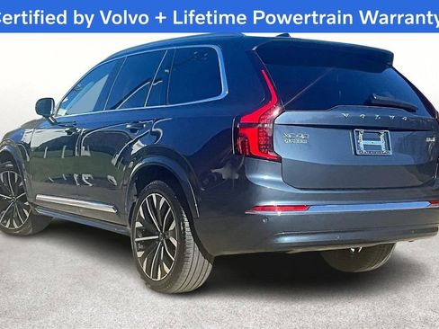 Used 2025 Volvo XC90 B6 Plus image 16
