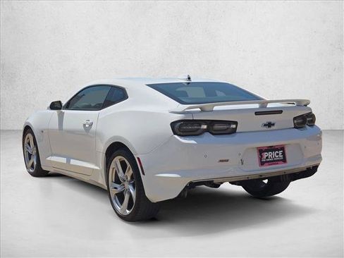 Used 2023 Chevrolet Camaro SS RWD image 8