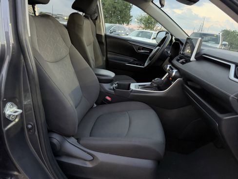 Used 2024 Toyota RAV4 XLE w/ Convenience Package image 28