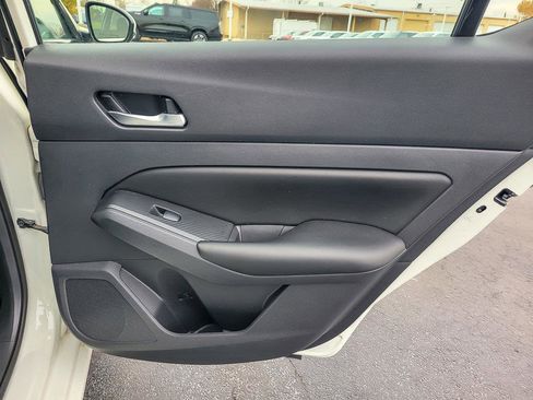 Used 2022 Nissan Altima 2.5 S image 25