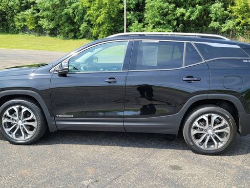 Used 2021 GMC Terrain SLT AWD/4WD image 7