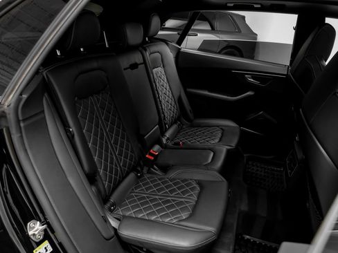 Used 2024 Audi SQ8 Premium Plus w/ Executive Package AWD/4WD image 35
