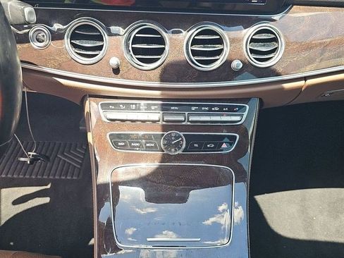 Used 2019 Mercedes-Benz E 300 w/ Premium 1 Package image 15