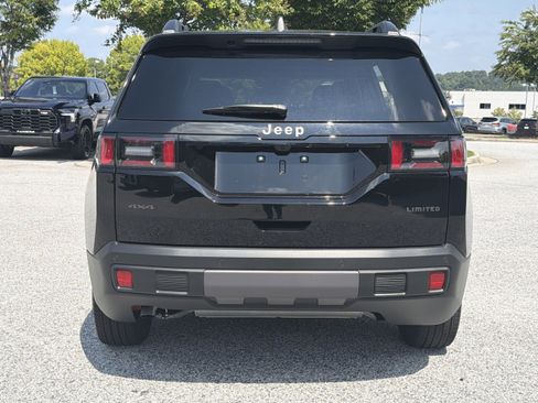 Used 2026 Jeep Cherokee Limited AWD/4WD image 30