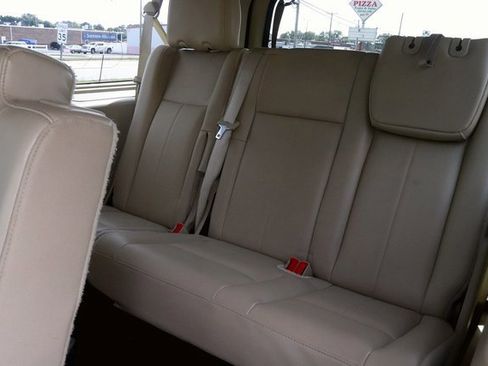 Used 2017 Ford Expedition EL Limited w/ Equipment Group 301A image 17