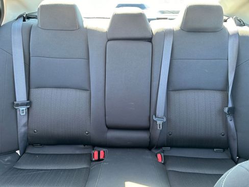 Used 2025 Nissan Altima 2.5 SV image 38