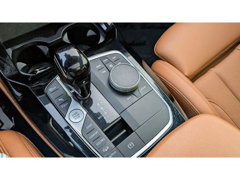 Used 2022 BMW X4 xDrive30i w/ M Sport Package 2 image 28