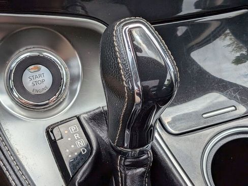 Used 2022 Nissan Maxima Platinum w/ Sport Mat Group FWD image 19