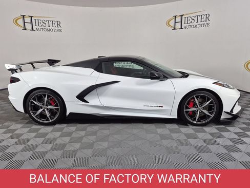 Used 2022 Chevrolet Corvette Stingray Preferred Conv w/ Z51 Performance Package RWD image 3