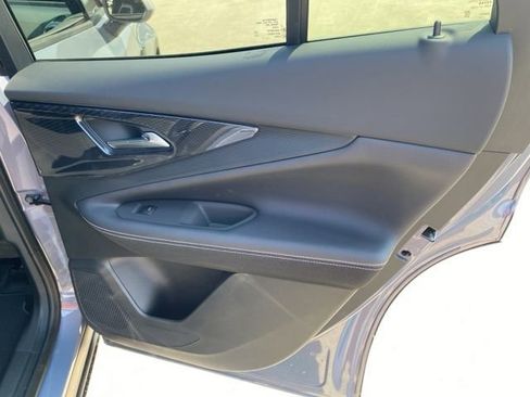 New 2025 Chevrolet Blazer EV LT image 34