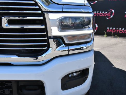 Used 2024 RAM 2500 Laramie image 11