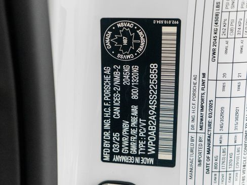 Used 2025 Porsche 911 Carrera 4 GTS image 55