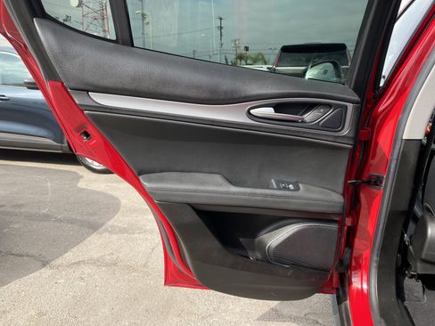 Used 2018 Alfa Romeo Stelvio Sport w/ Quick Order Package 22J Sport image 16