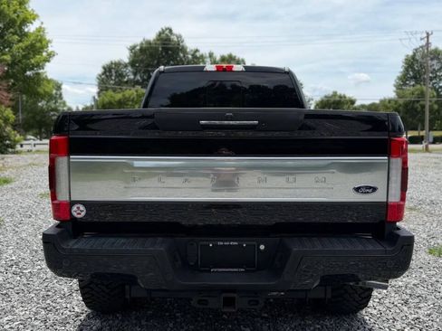Used 2018 Ford F250 Platinum w/ Platinum Ultimate Package AWD/4WD image 6