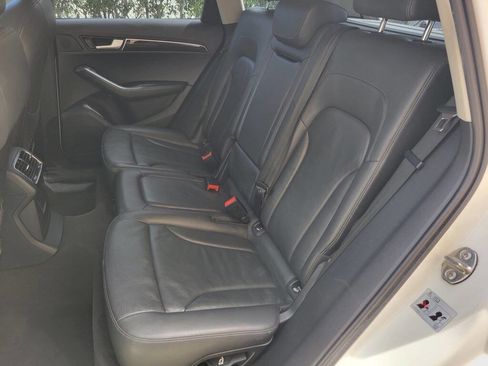 Used 2012 Audi Q5 2.0T Premium image 21