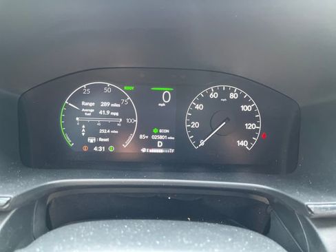 Used 2024 Honda CR-V Sport-L image 7