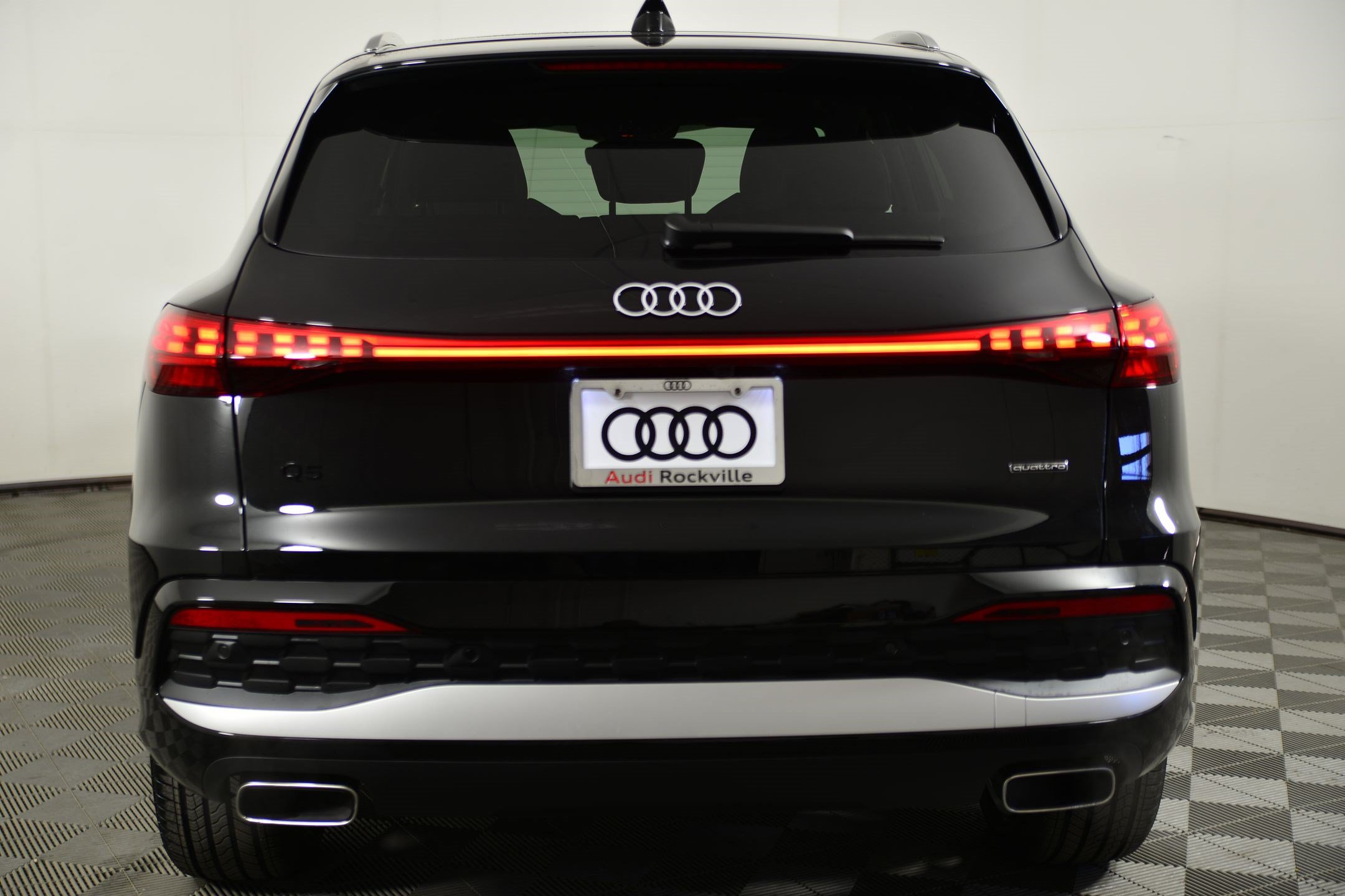 New 2025 Audi Q5 Premium Plus AWD/4WD image 8
