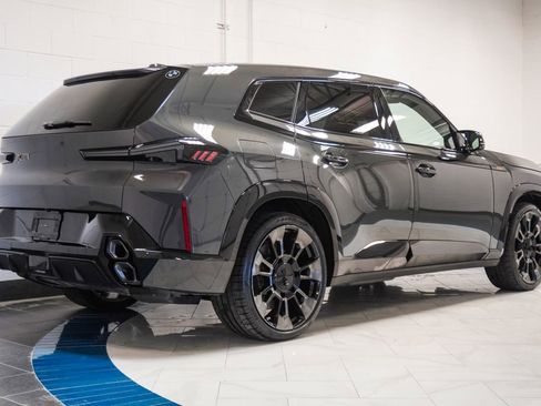 Used 2024 BMW XM image 38