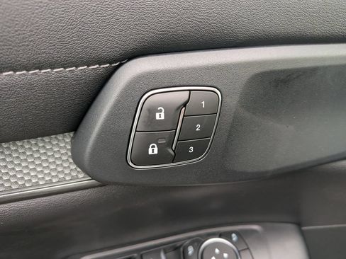 New 2026 Ford Ranger Lariat w/ Convenience Package RWD image 18