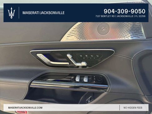 Used 2022 Mercedes-Benz SL 63 AMG 4MATIC image 23