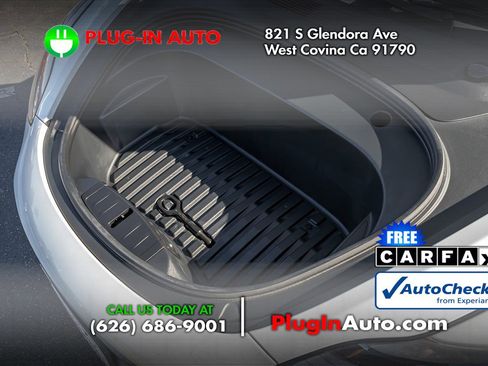 Used 2021 Tesla Model 3 Performance image 16