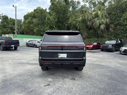 New 2025 Lincoln Navigator Reserve w/ Jet Appearance Package image 6