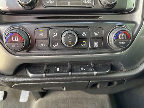 Used 2015 Chevrolet Silverado 1500 LT w/ LT Convenience Package image 20